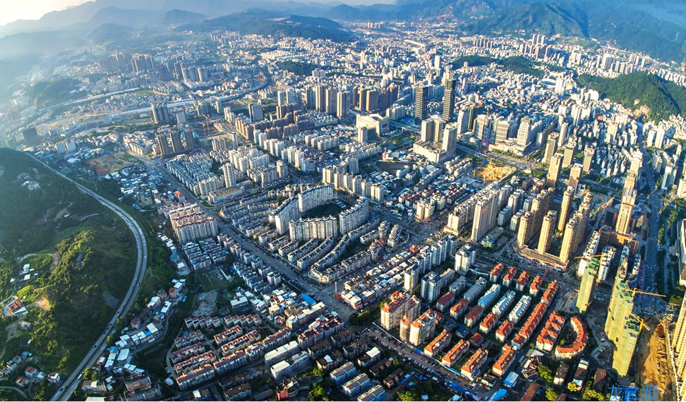 龙岩城市建设新貌.jpg